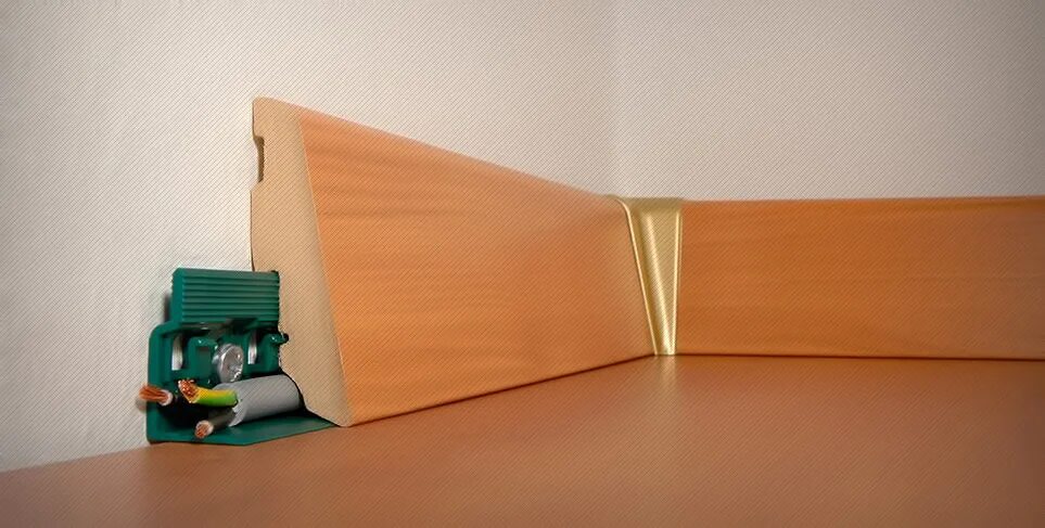 Стоит установить плинтус. Плинтус напольный мдф с кабель каналом. плинтус plinto kd 60 100. крепление neuhofer holz ch23. крепеж для плинтуса floor plinth.