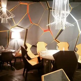T 1 restaurant