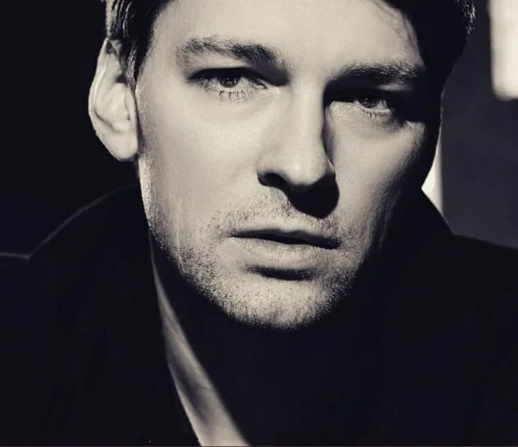 самый лучший русский актер. даниил козловский актер. владимир машков фото. александр андреевич петров. самый лучший русский актер.