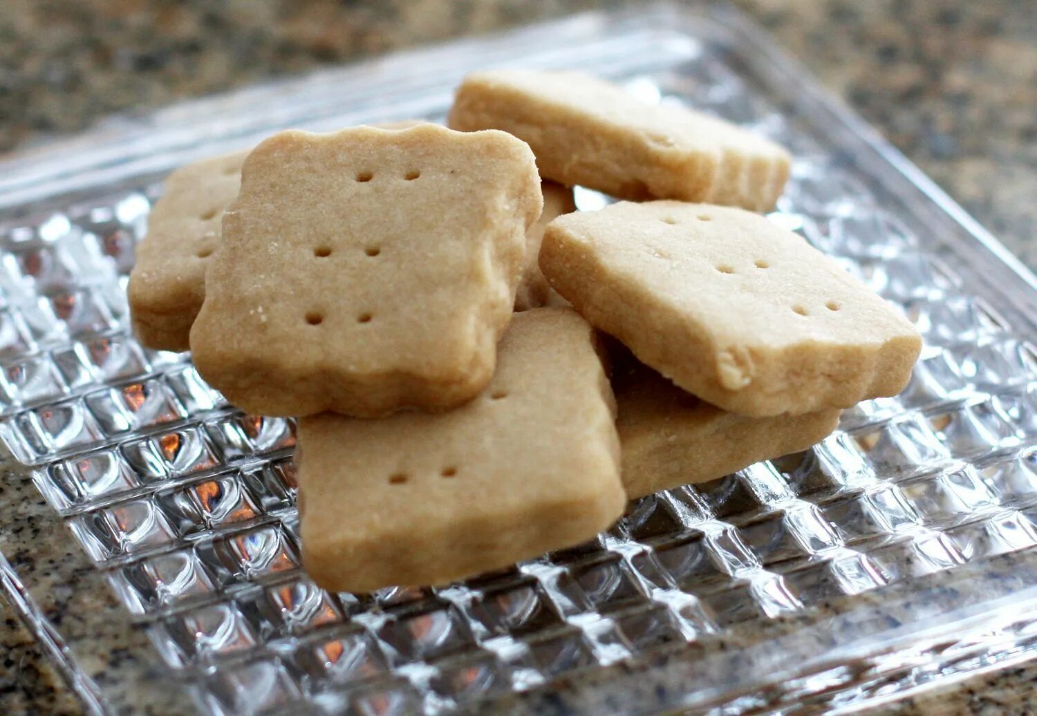 Печеное на сковороде. Песочное печенье ('Shortbread Biscuits'). Шортбред. Классический шортбред. Ирландское печенье шортбред.