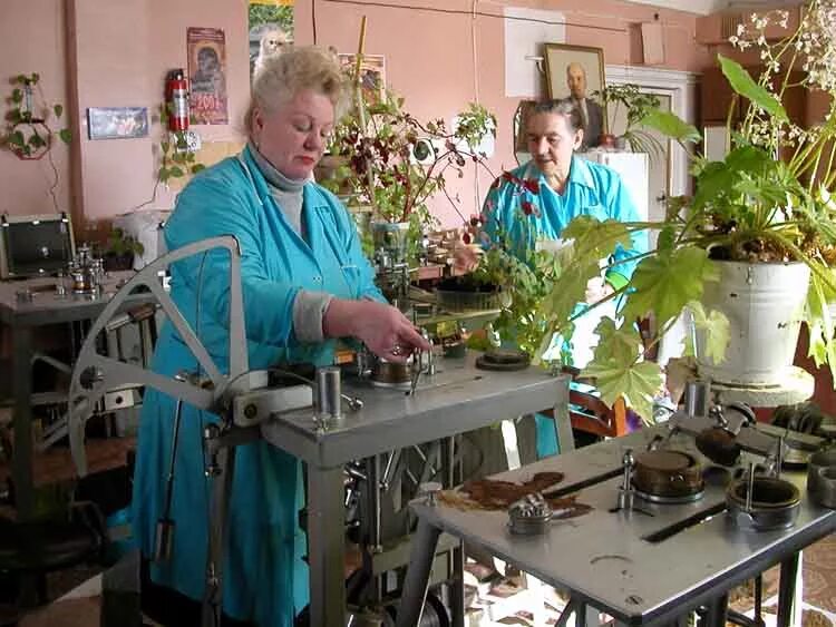 Трест инженерных изысканий. Плакаты инженерные изыскания. Трест инженерных изысканий. Вологодский трест инженерно-строительных изысканий. Трест инженерных изысканий.