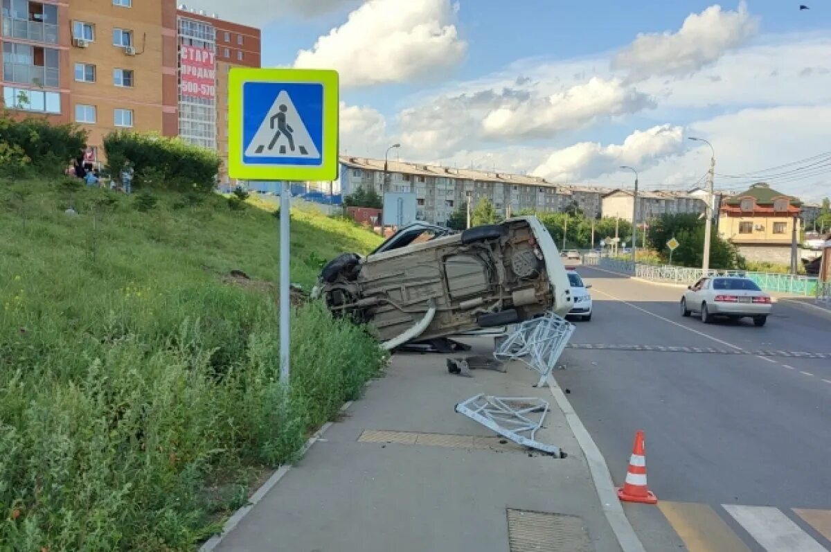 Сотрудники мчс усть илимска. Ч. Пожары в иркутской области. Чп иркутская. Село тараса боханский район.