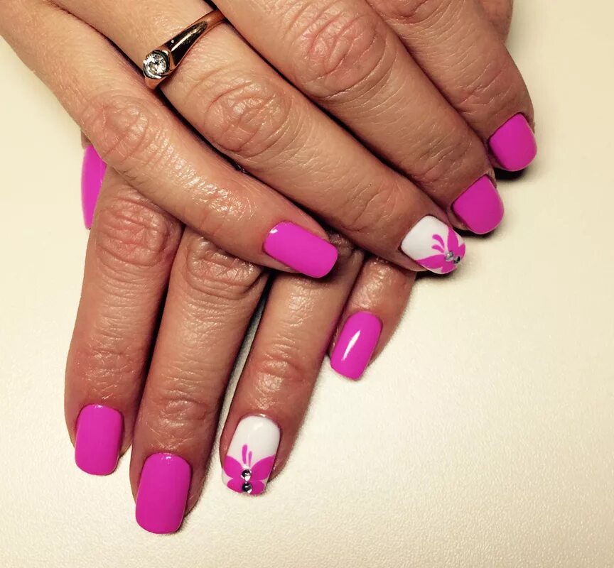 Показать покрытия шеллаком. Гель-лак cnd shellac. Желак. Шеллак cnd палитра 2021-22. Шеллак шеллак первым.