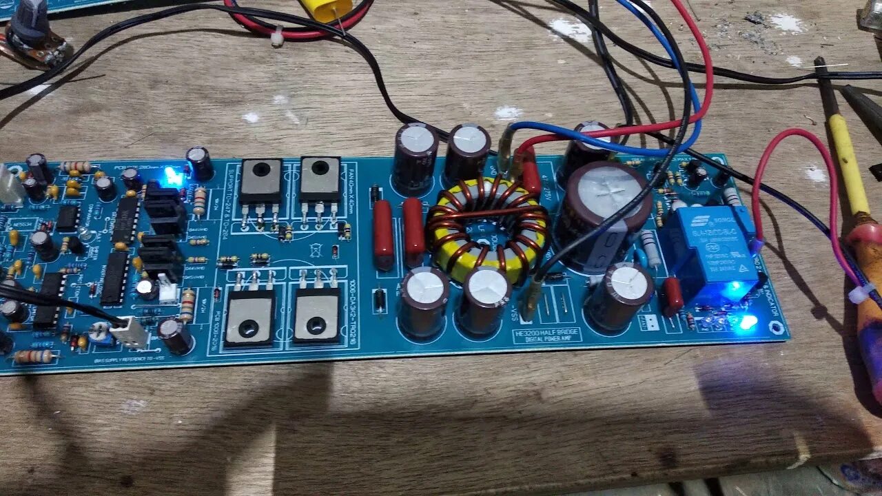 Пауэр класс. Irs2092amp-500w. UCD class-d Amplifier. Irs2092amp-500w усилитель. Half-Bridge инвертор.