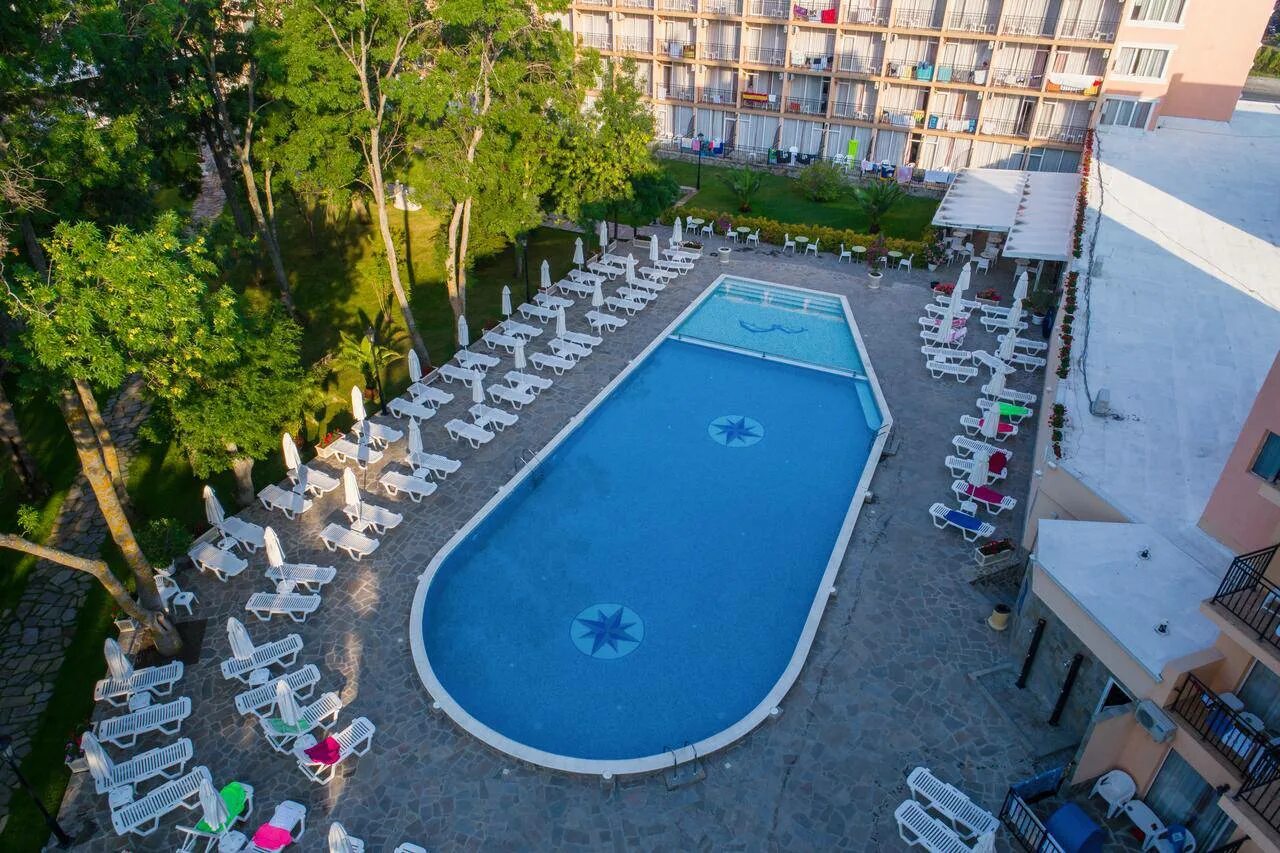 Ривас отель лазаревское. Болгария Riva 3. Hotel Riva Солнечный берег. Riva 3* Sunny Beach. Отель Ривас Лазаревское.