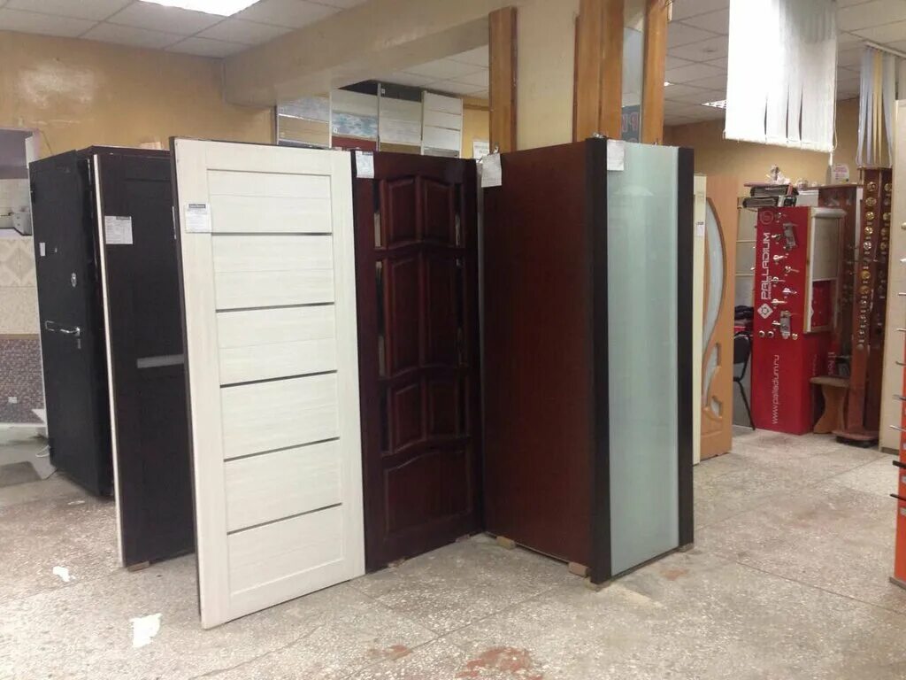 двери двернов. салон дверей. двери на белинского псков. работа двери нижний новгород. ул.