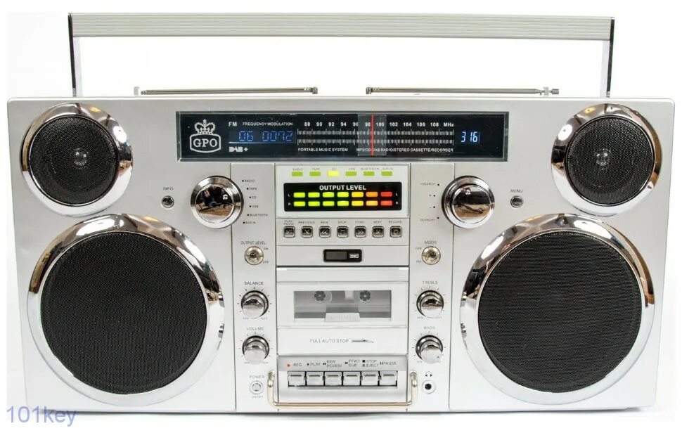 Музыкальный центр, портативный Boombox магнитофон GPO Brooklyn 1980s, Silver. Бумбокс GPO. Музыкальный центр GPO Brooklyn Boombox. Магнитола Бумбокс Brooklin. Музыкальный магнитофон