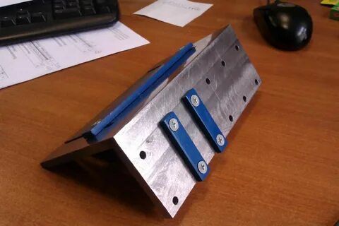 Приспособление для спуска ножей