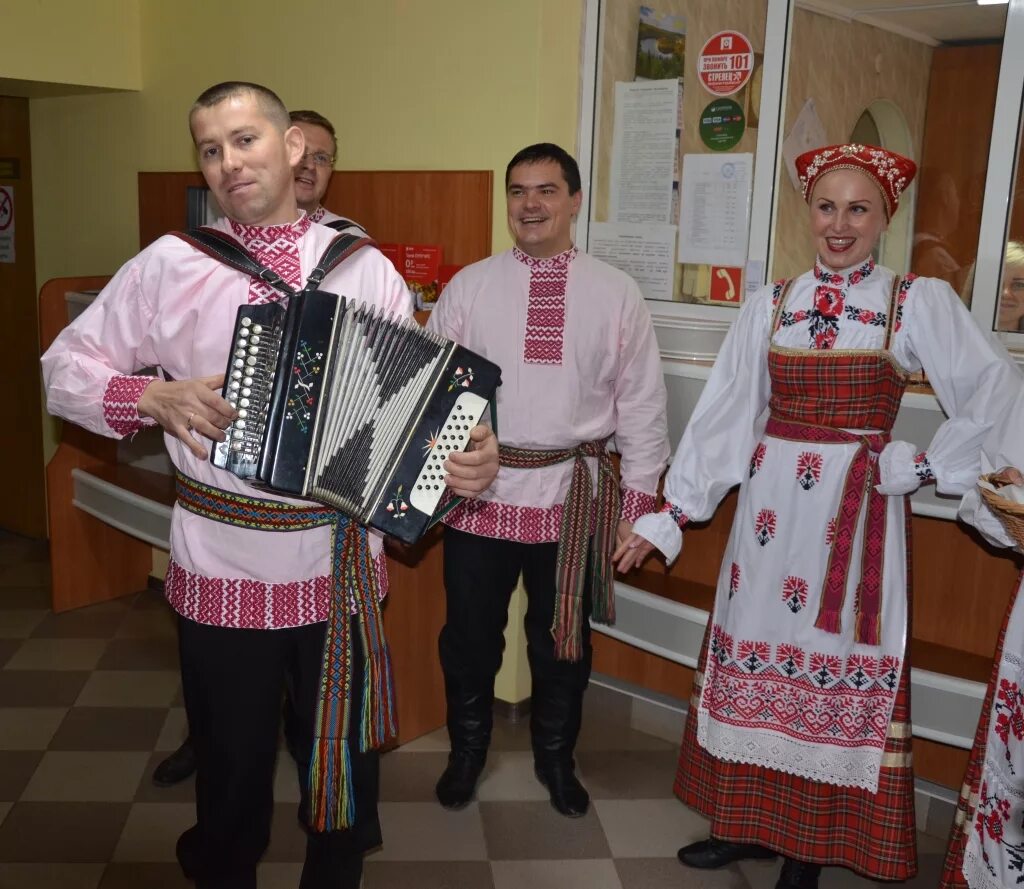 Окунь на коми пермяцком языке. Коми-Пермяцкий ансамбль Шондибан. Кудымкар Коми Пермяцкий округ. Шондибан Кудымкар. Шондибан на Коми это.