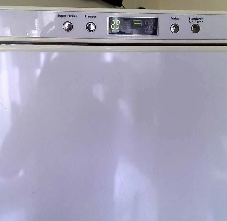 Холодильник Samsung rl28. Холодильник самсунг rl28fbsw/si. Samsung rl28dbsw/1/BWT. ТТ 85 005 Индезит холодильник.
