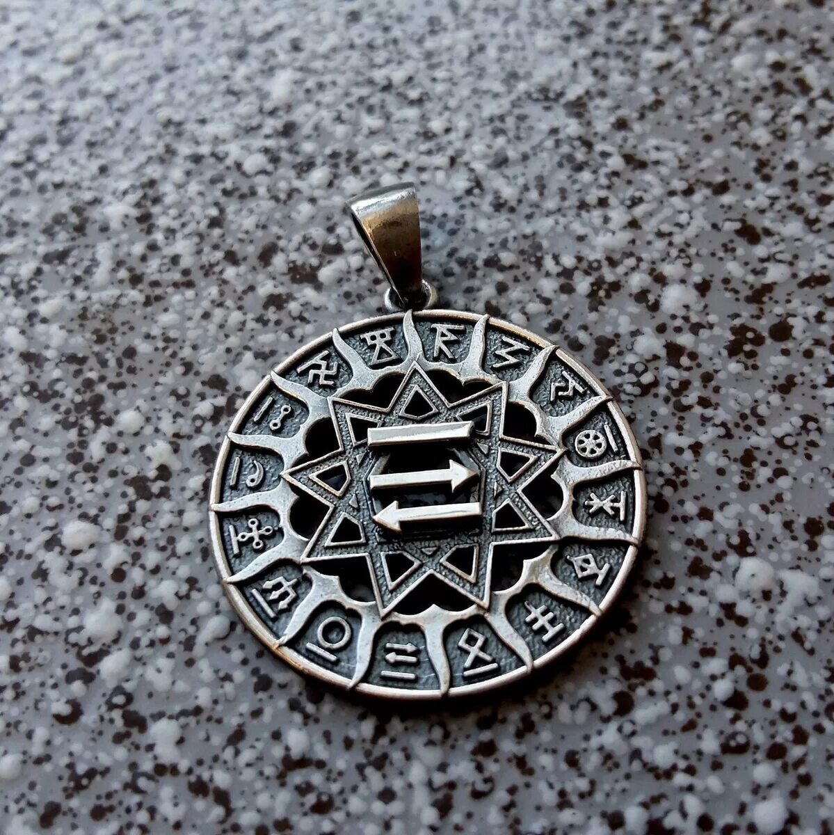 чертог медведя бог сварог оберег. амулет велес чертог волка. финист - вышень чертог. чертог кристаллов. славянские амулеты чертог девы.