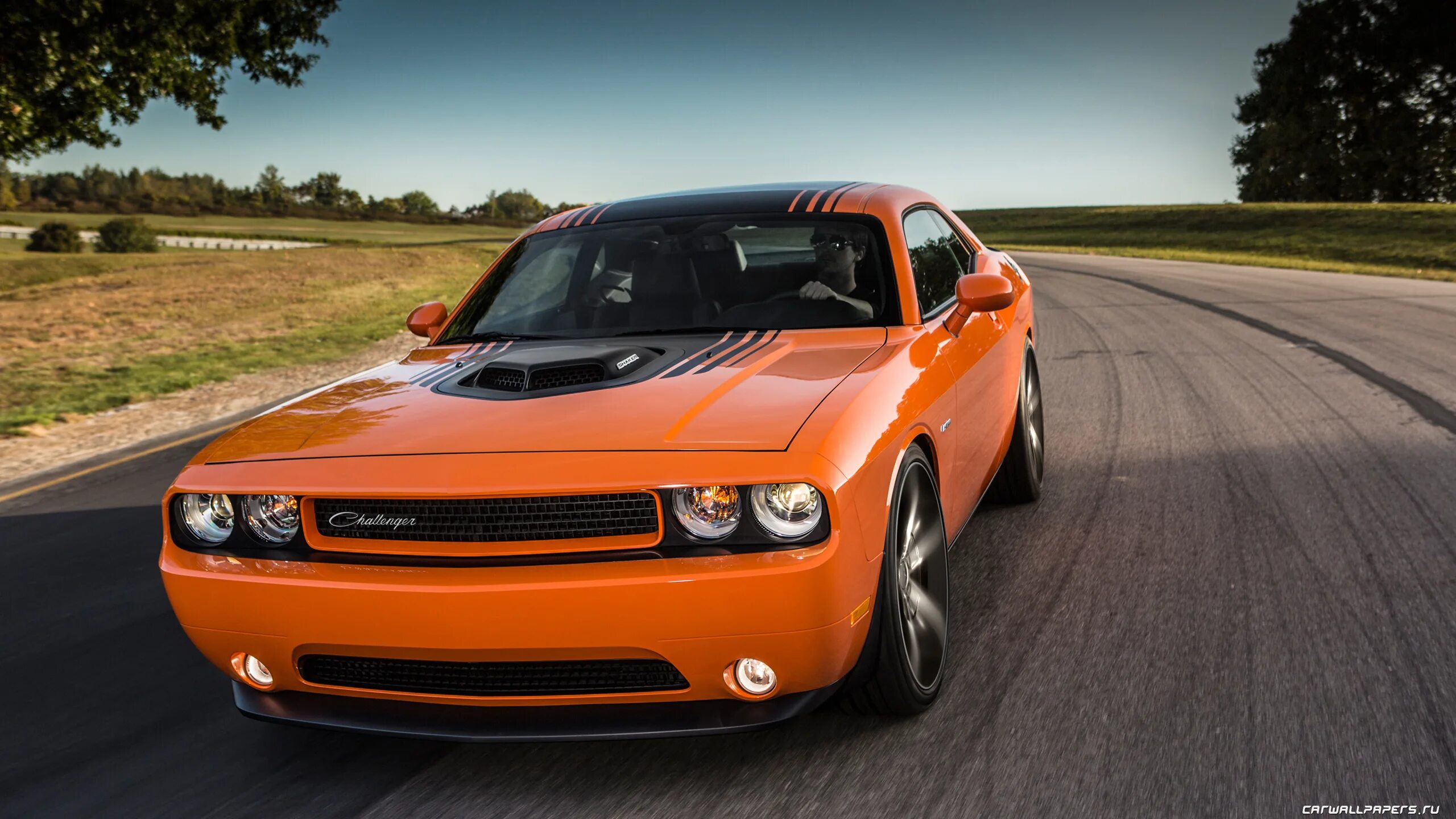 Дочь челленджер. Додж Челленджер Хеми. Додж Челленджер 2000. Dodge Challenger 2008. Dodge Challenger 2007.