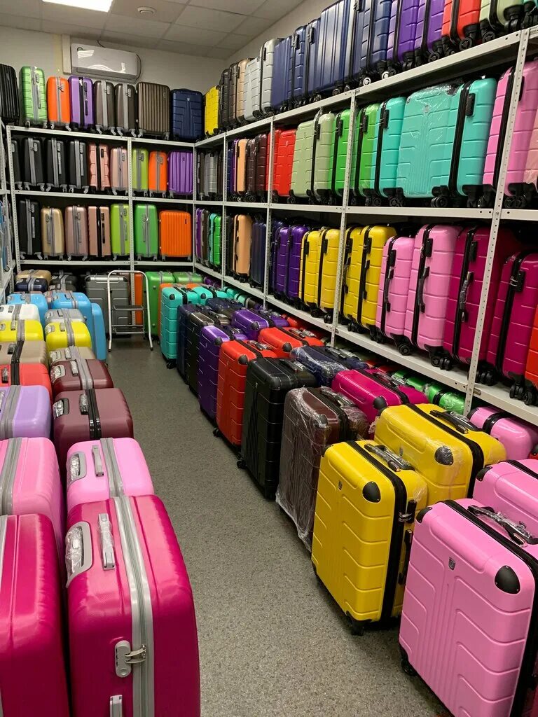 магазин чемоданов в спб. чемодан delsey ручная кладь. Samsonite карбоновый чемодан. санкт-петербургские чемоданы. магазин чемоданов в спб.