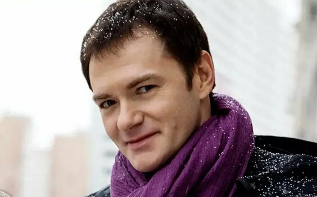 Однолюб и верный семьянин Алексей Тихонов Как выглядит его жена-спортсменка Звёз