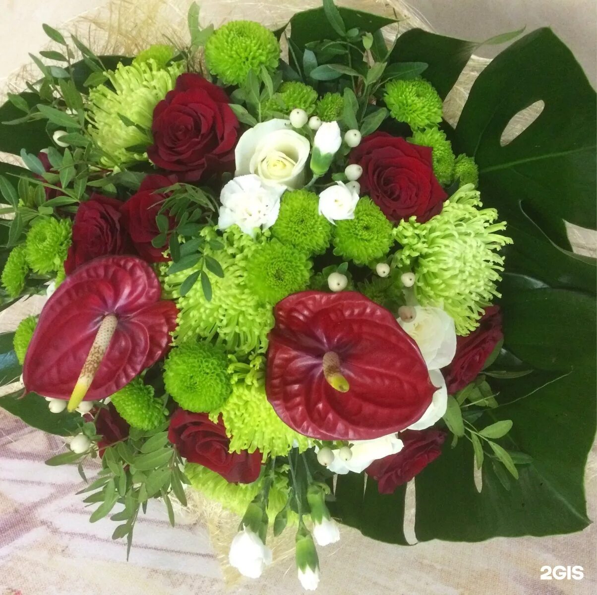 Мегион цветы недорого. Букет #111 flowers studio msk. Букет цветов мегион. Купить цветы в мегионе. Заречная 1/2 мегион.