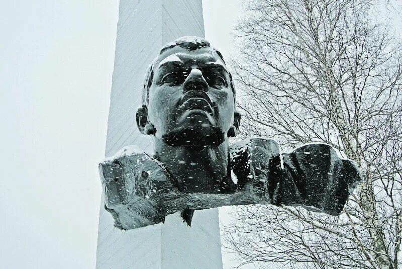 Чернушка псков. Чернушка псков. Чернушка псков. Мемориальный комплекс на месте подвига матросова псковская область. Чернушки псковская область обелиск.