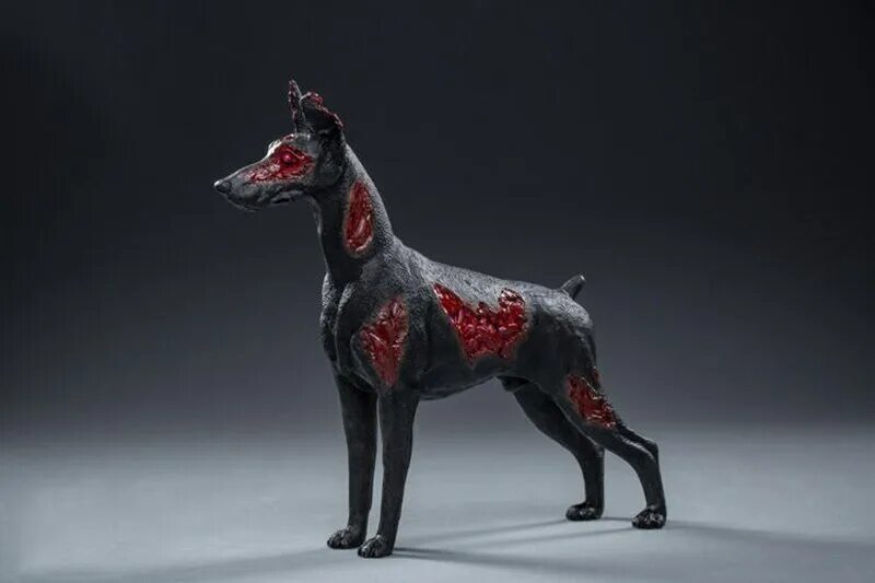 Игр собака зомби. Собака статуэтка современное искусство. Страшные фигурки собак.