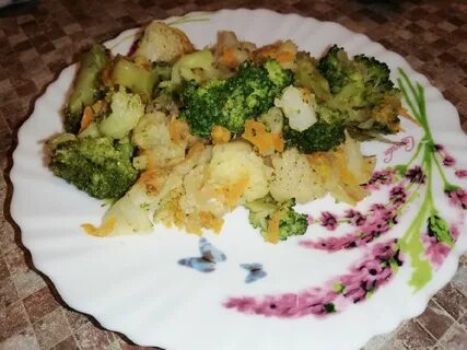 Рецепт тушеной брокколи с овощами