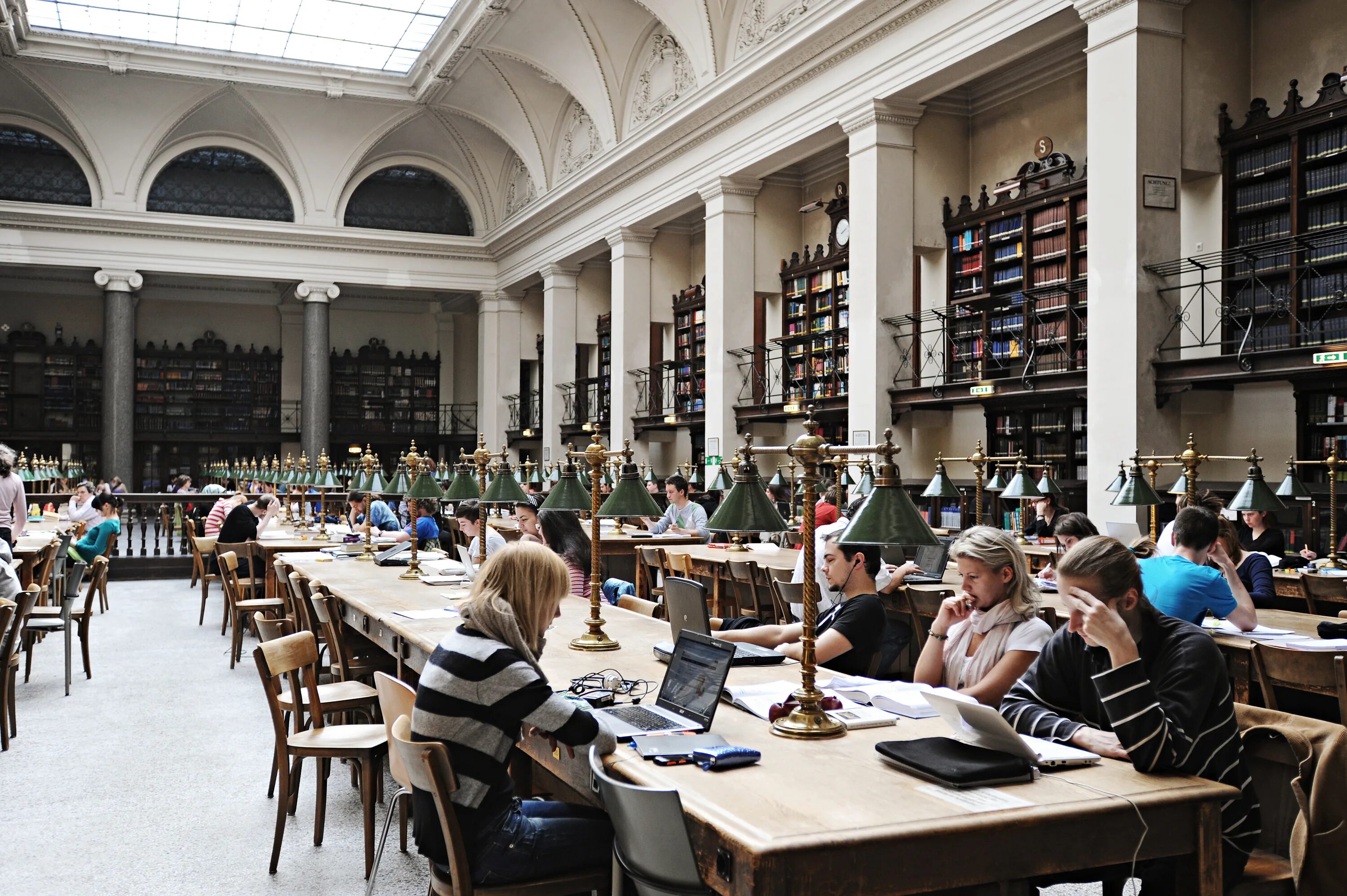 University of Vienna (Венский университет), Австрия. Венский университет Австрия внутри. Венский университет Австрия 1873. University обучение