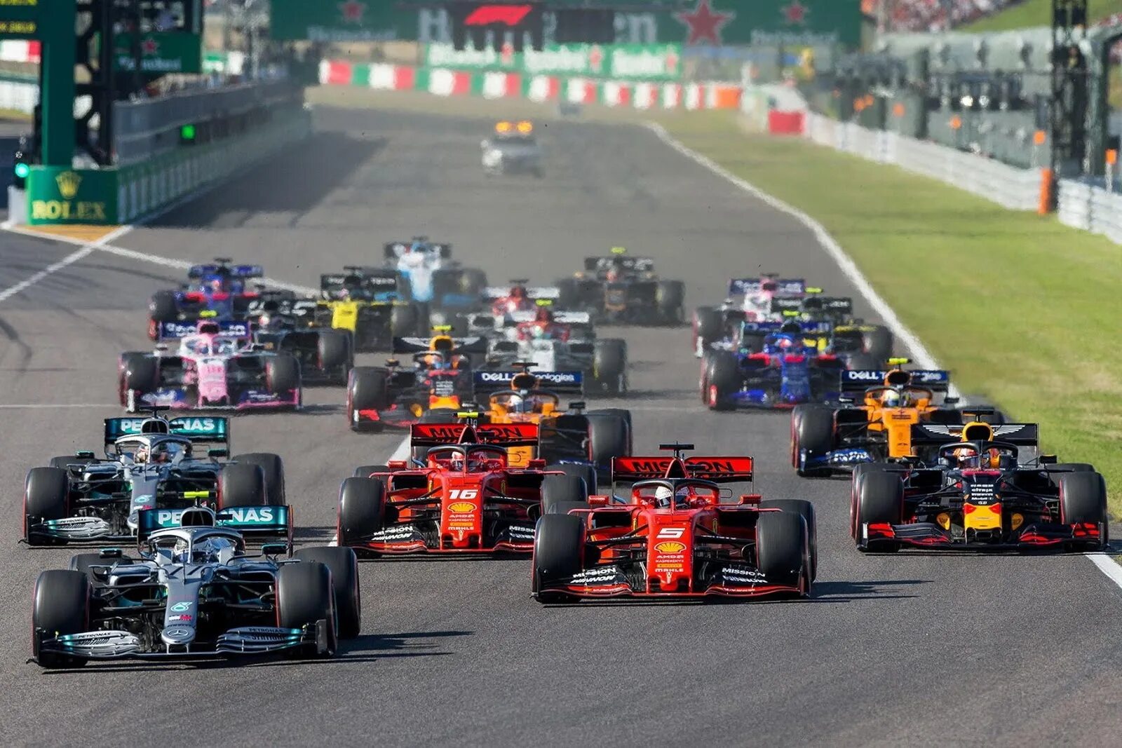 F1 Grand prix 2021. F1 Grand prix 2020. Ф1 2023. Первая гонка формулы 1. Первый старт формулы 1