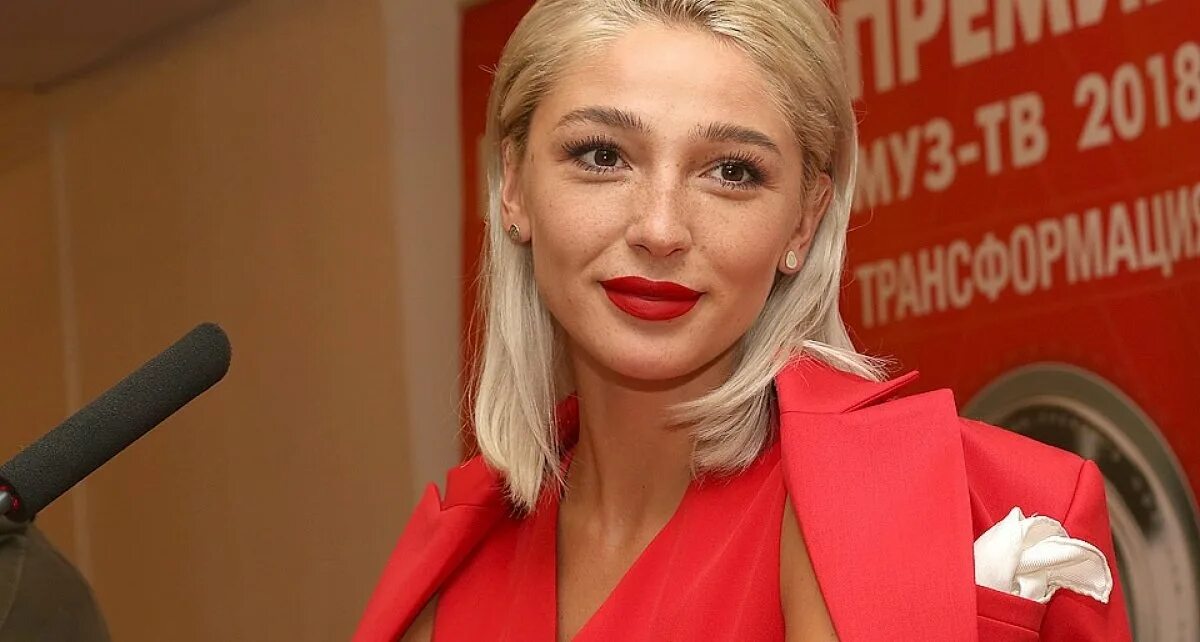 Настя ивлеева 2020. Настя ивлева. Анастасия вячеславовна ивлеева. Ивлеева анастасия 2022. Ивлеева с вином.