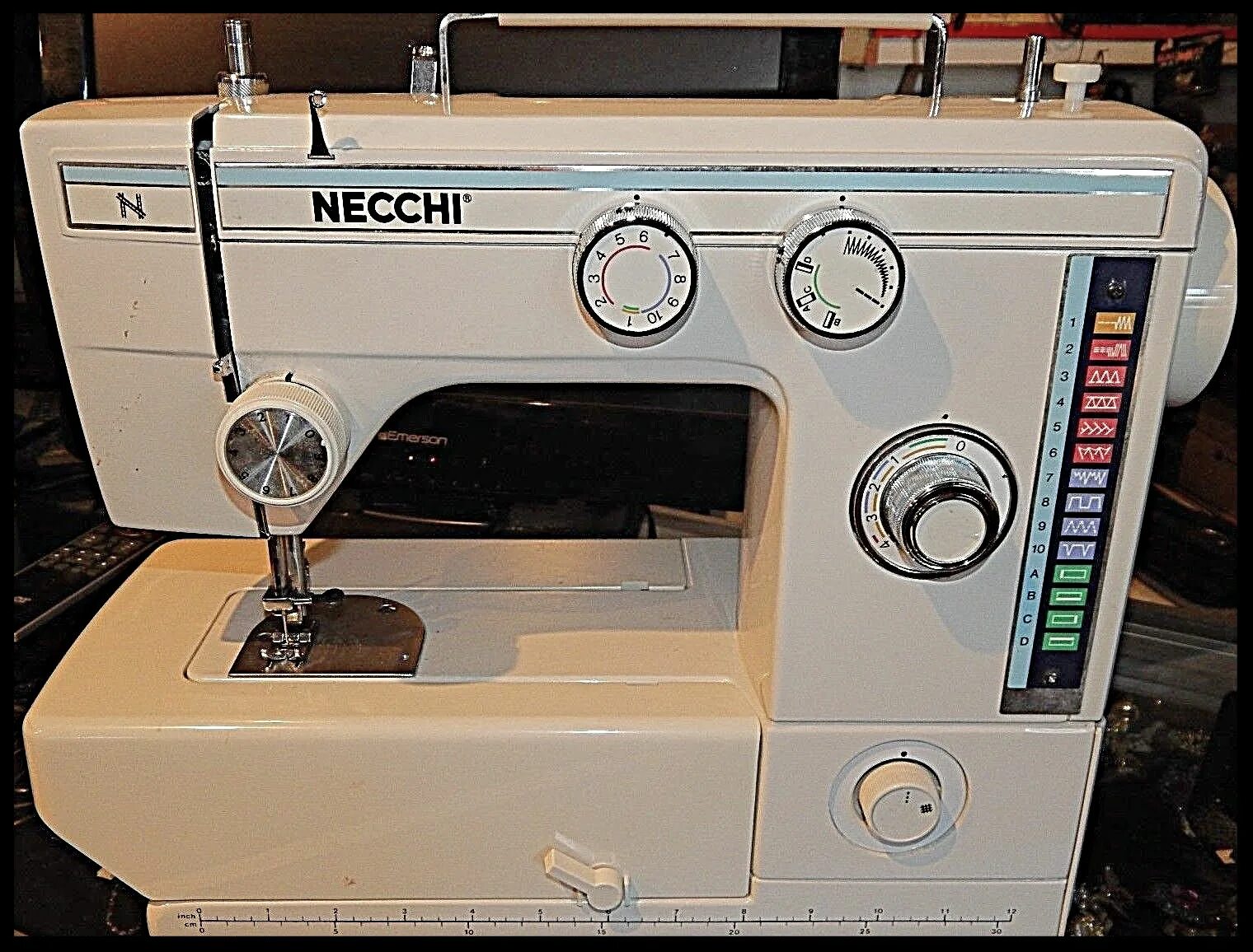 Швейная машинка Necchi 559. Швейная машинка Necchi NC 1020. Швейная машина Necchi Type 206. Оверлок Necchi 5445d.