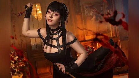 Briar cosplay