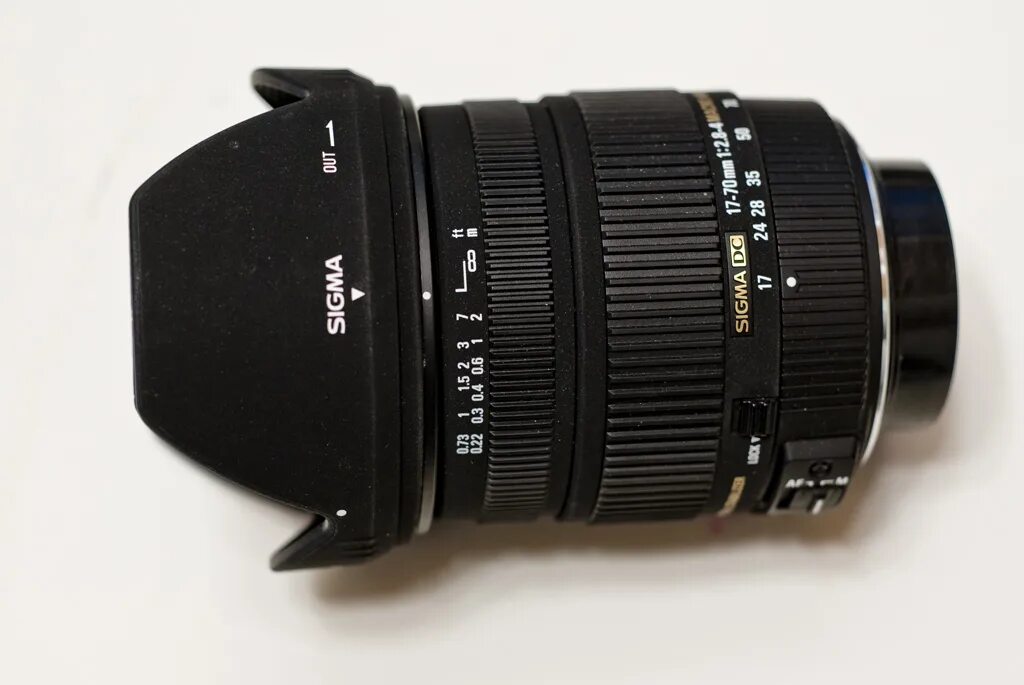 Sigma af 17-70mm f/2.8-4 DC macro os HSM Nikon f. Sigma 17-70mm f2.8-4. Sigma 17-70mm f/2.8-4 DC macro. Sigma DC 17-70mm 1:2.8-4 macro HSM. Резкий объектив