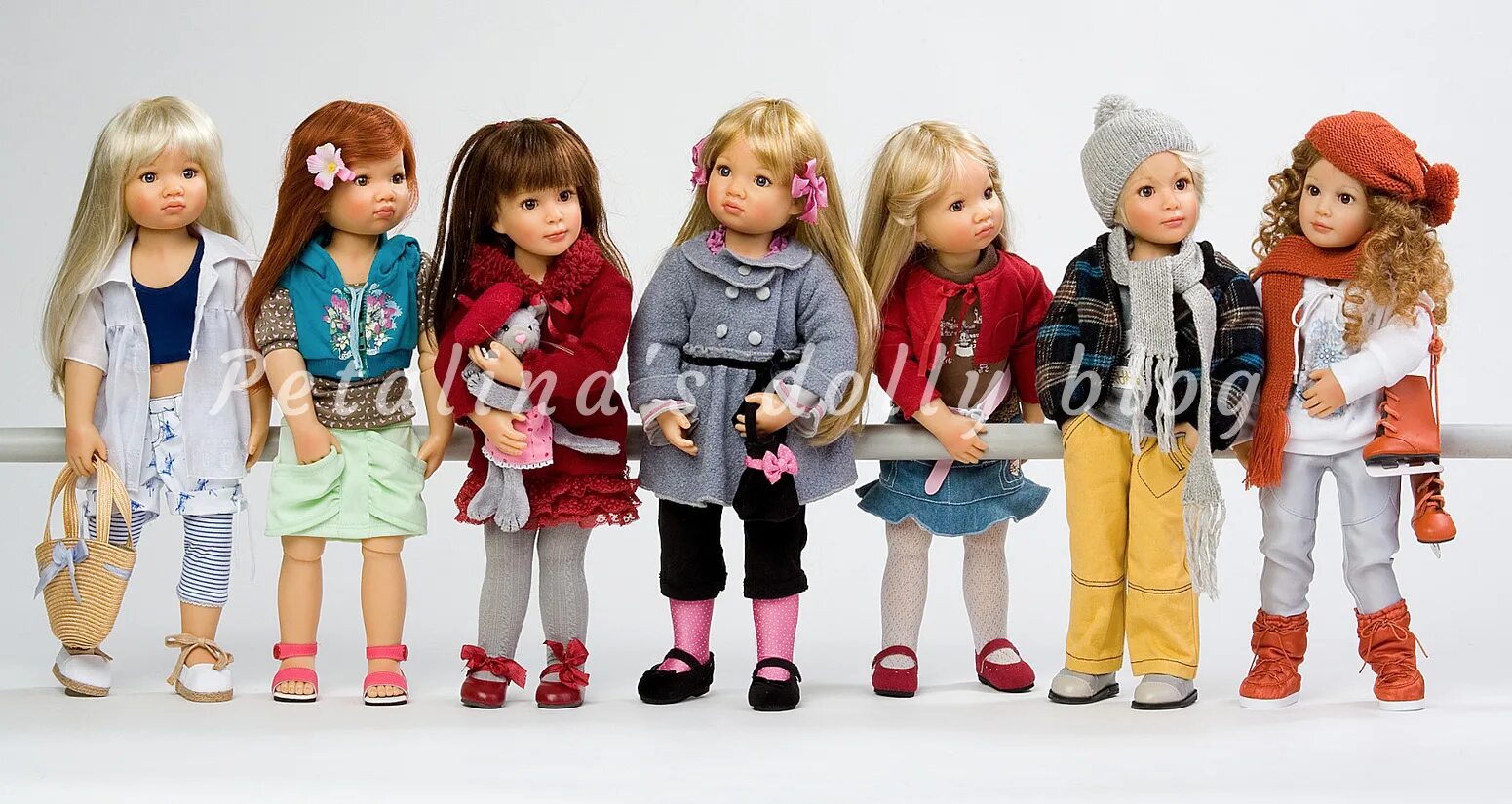 Много игрушек кукол. Куклы Кидз энд кэтс. Современные куклы. Современные куклы для девочек. Современные игрушки.