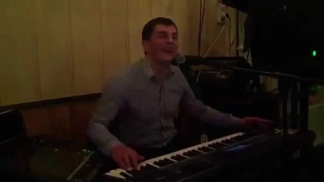 Сакит самедов 2022. Самедов песня с днем рождения. Сакит самедов килиф. Сакит самедов детей. Сакит гусейнов.