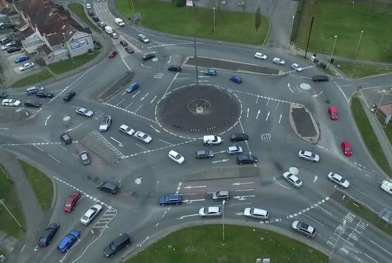 Кольцо дорога. Самые сложные перекрестки. Roundabout. Magic roundabout, суиндон,. Суиндон суинни.