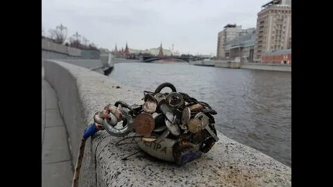 На дне москва реки