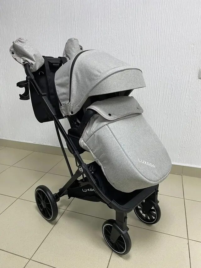 Коляска luxmom 2. Коляска 3в1 luxmom 600g серая. Прогулочная коляска luxmom 609. Коляска luxmom 530w. Коляска люкс мом прогулочная.