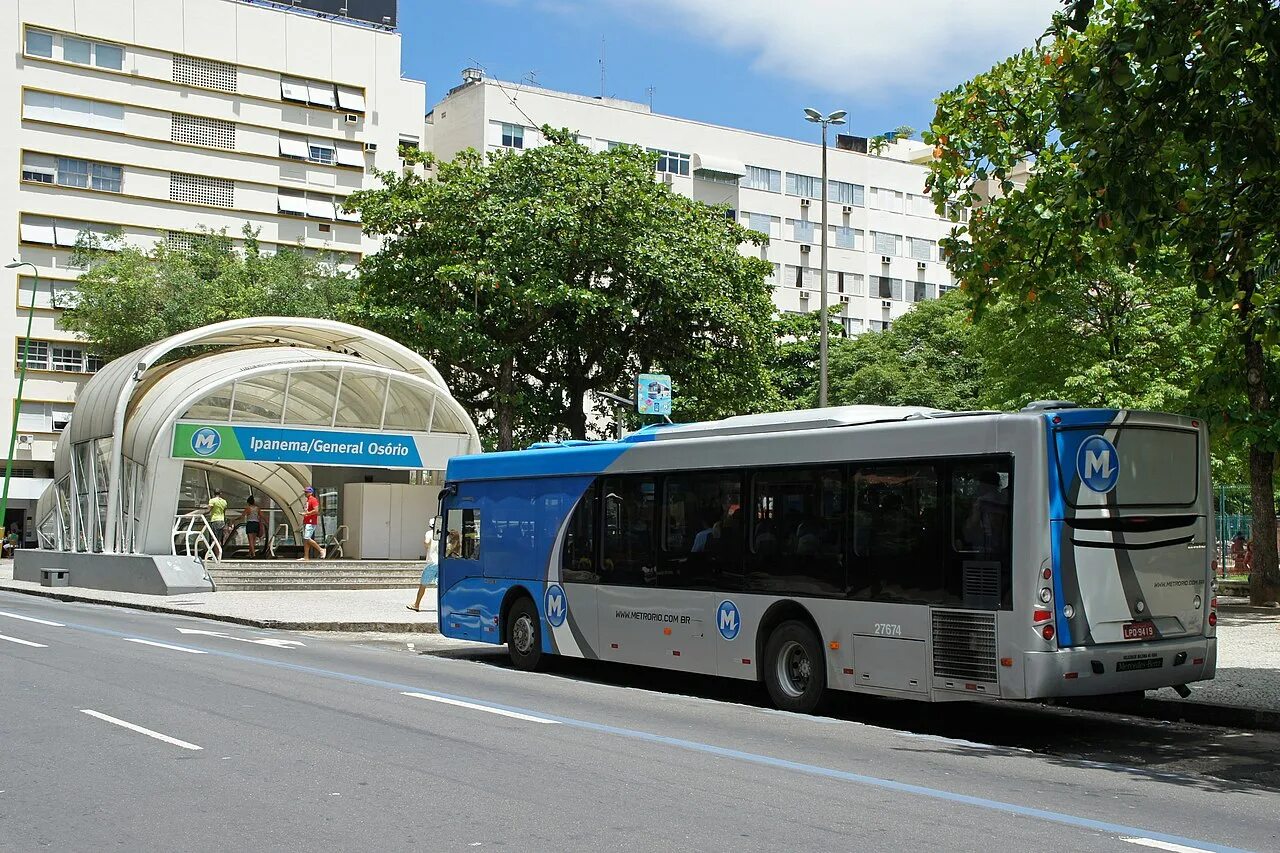 Купить автобус метро. Метро Рио де Жанейро. Metro Cardeal Arcoverde. Транспорт в Рио де Жанейро. Обычный транспорт.