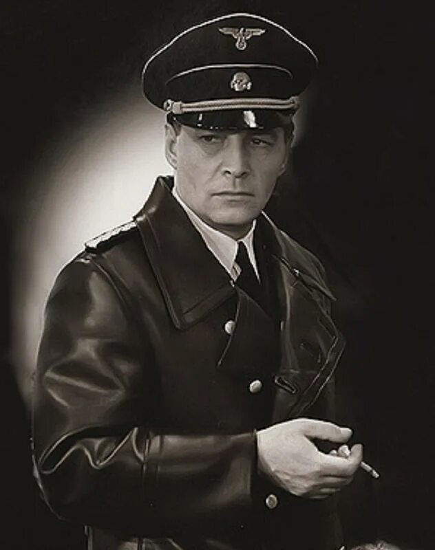 Штандартенфюрер это. Штандартенфюрер это