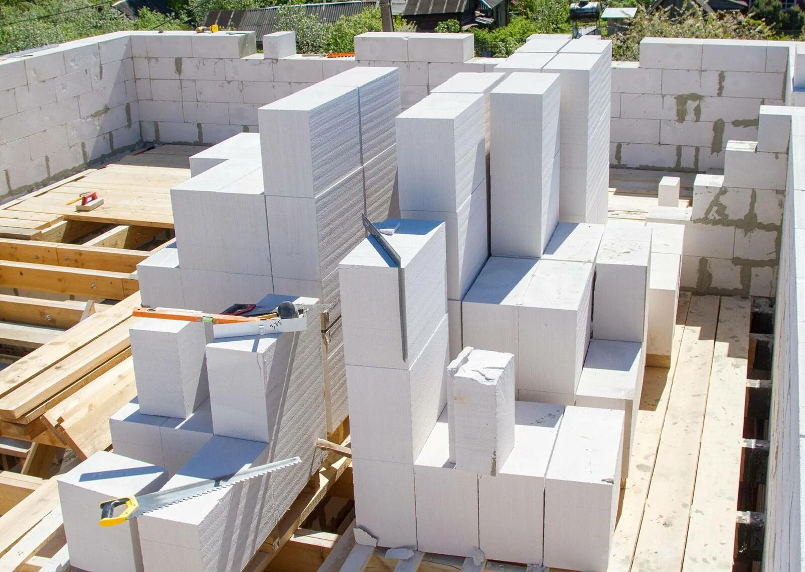 Газобетон 1 блок. Дом из газобетона. Кладка газобетона. Автоклавные газобетонные блоки. Дом из газобетона.