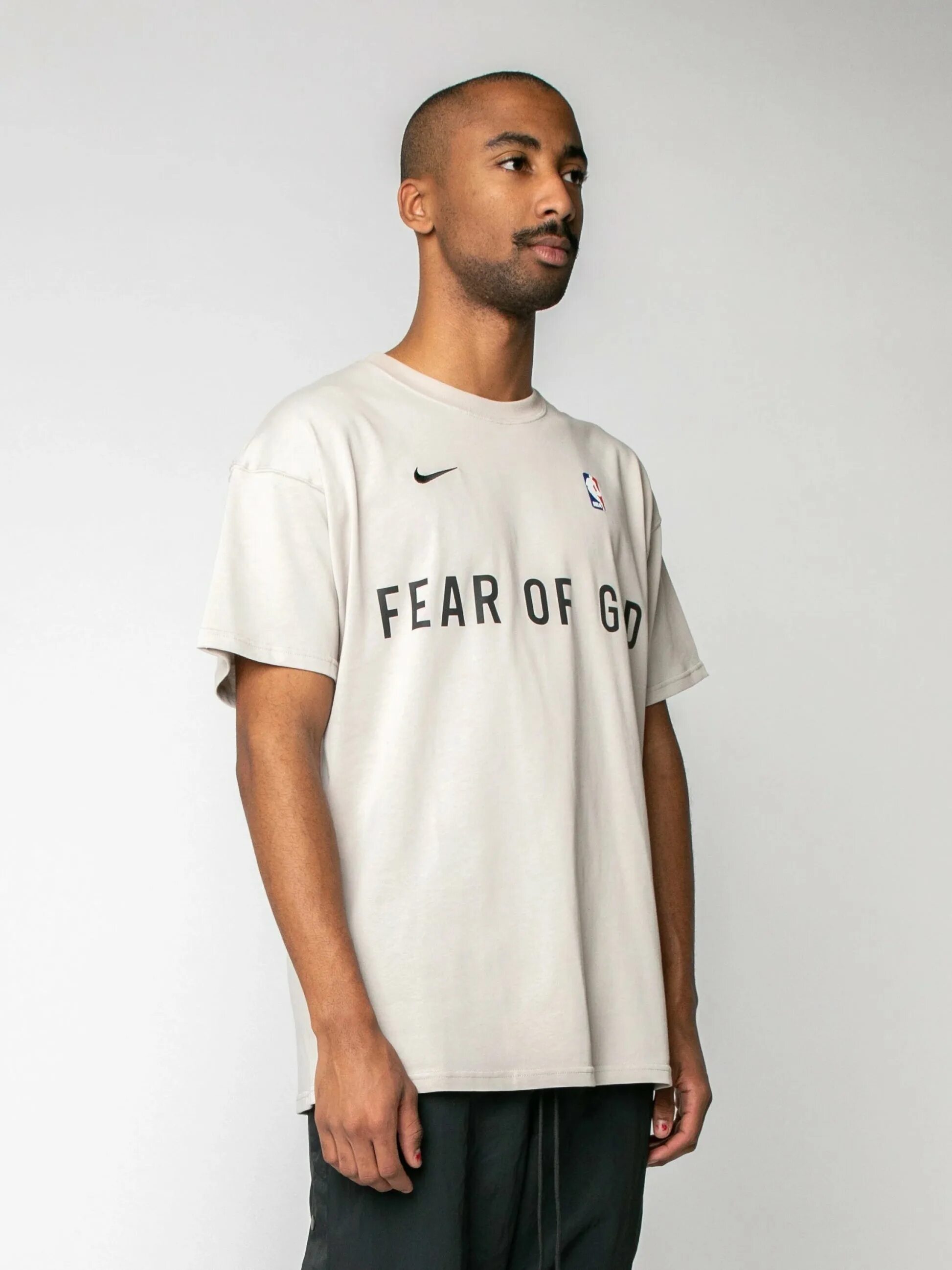 Nike x Fear of God футболка. Футболка Nike Fear of God NBA. Fear of God футболка NBA. Майка Nike Air Fear of God.