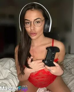 Check out Laura Von Gallucci Also Known As / Vongalluccivip / Lauravongallu...