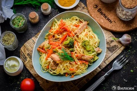 Паста с мясом и овощами