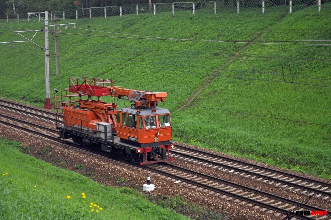 Путевое хозяйство жд. Ключ шурупогаечный кшг-1б. Путейцы (путевые обходчики). Механизации путевых работ. Механизации путевых работ.