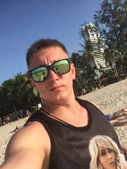 Чернец артем блоггер. Артём чернец фото. Артем чернец масленников. Чернец масленников. Артём чернец из команды димы.