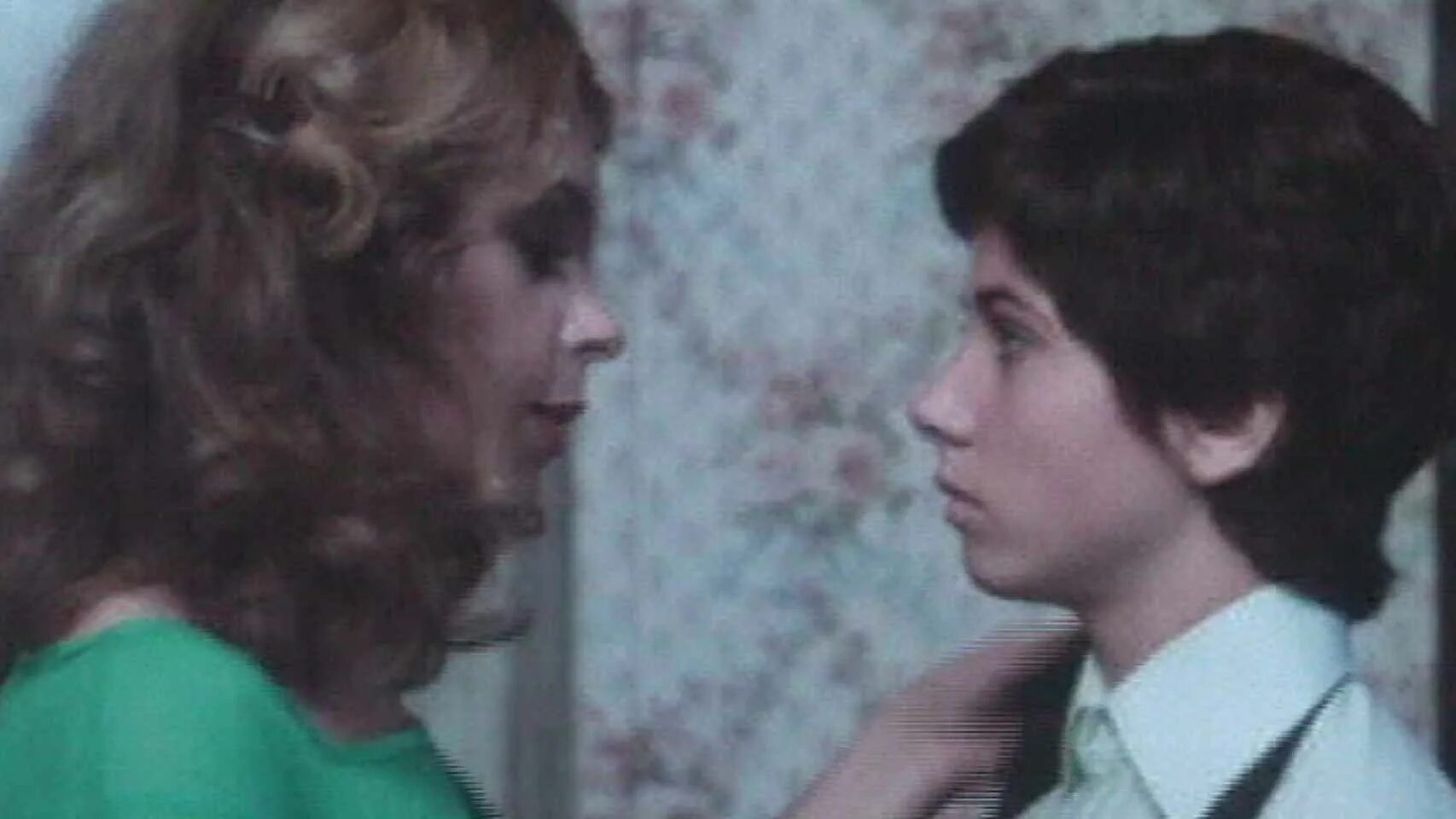 Сын девственник видео. Распутное детство (Maladolescenza) 1977.