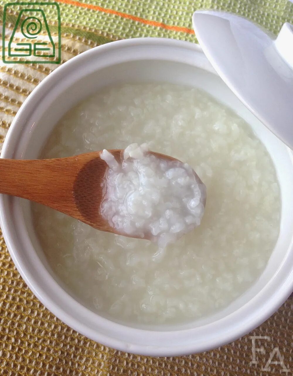 Молочные каши рецепты. Каши по консистенции. Жидкая рисовая каша на воде рецепт. Какиварить рисувою кашу. Жидкая рисовая каша на воде рецепт.