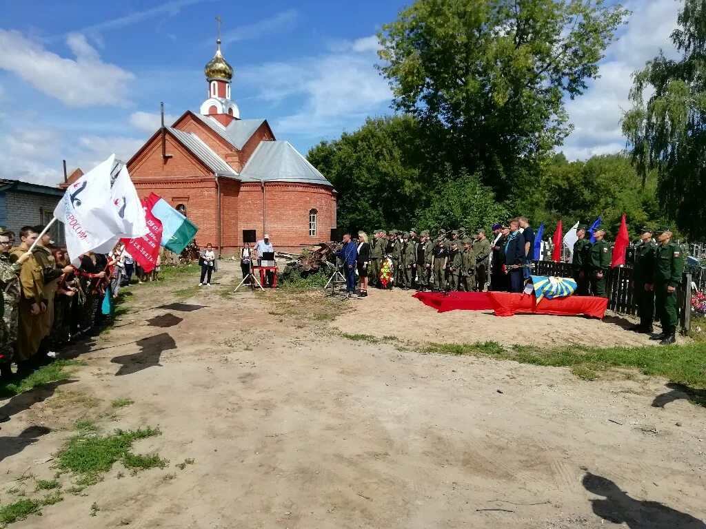 Храм в Ковардицах Муром. Муромский район Ковардицы кладбище. Село Ковардицы Муромского района. Храм в село Ковардицы.