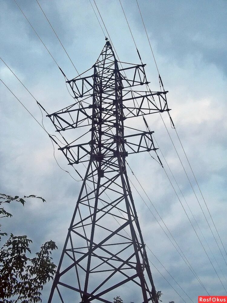 Электрическая вышка 110 кв. Лэп. Лэп. Высоковольтная линия передачи электроэнергии. Как называется лэп.