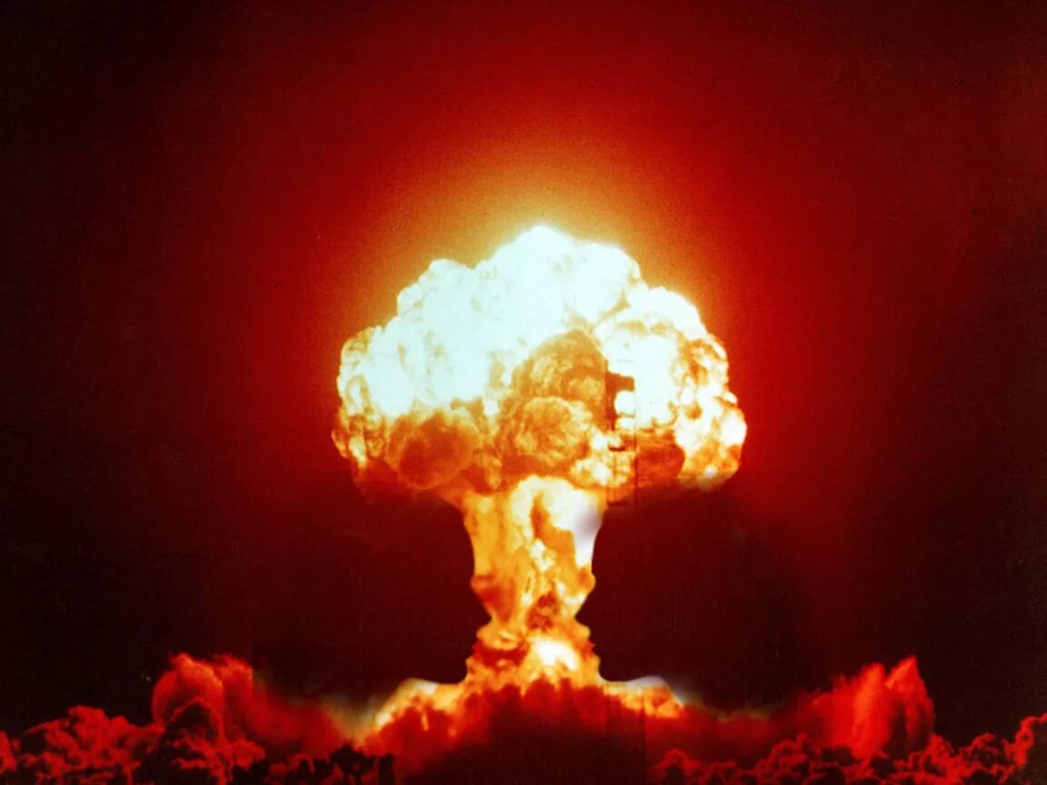 Звуки похожие на взрывы. Ядерный взрыв. Атомный взрыв. Взрыв ядерной бомбы. Ядерный гриб.