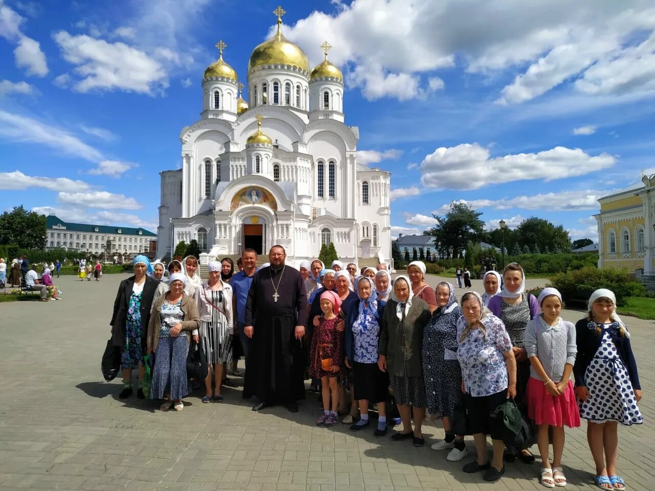 Дивеево чкалова 2a. Дивеево монастырь березовая роща. Прогноз дивеево на неделю. Мухтоловский дом дивеево. Прогноз дивеево на неделю.