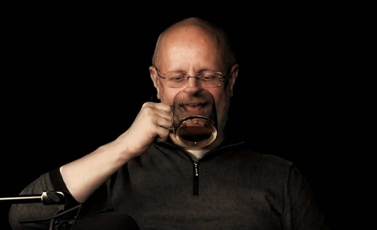 Пучков гоблин видео последнее. Дмитрий юрич пучков. дмитрий юрьевич гоблин. дмитрий юрич гоблин. дмитрий пучков 2006.