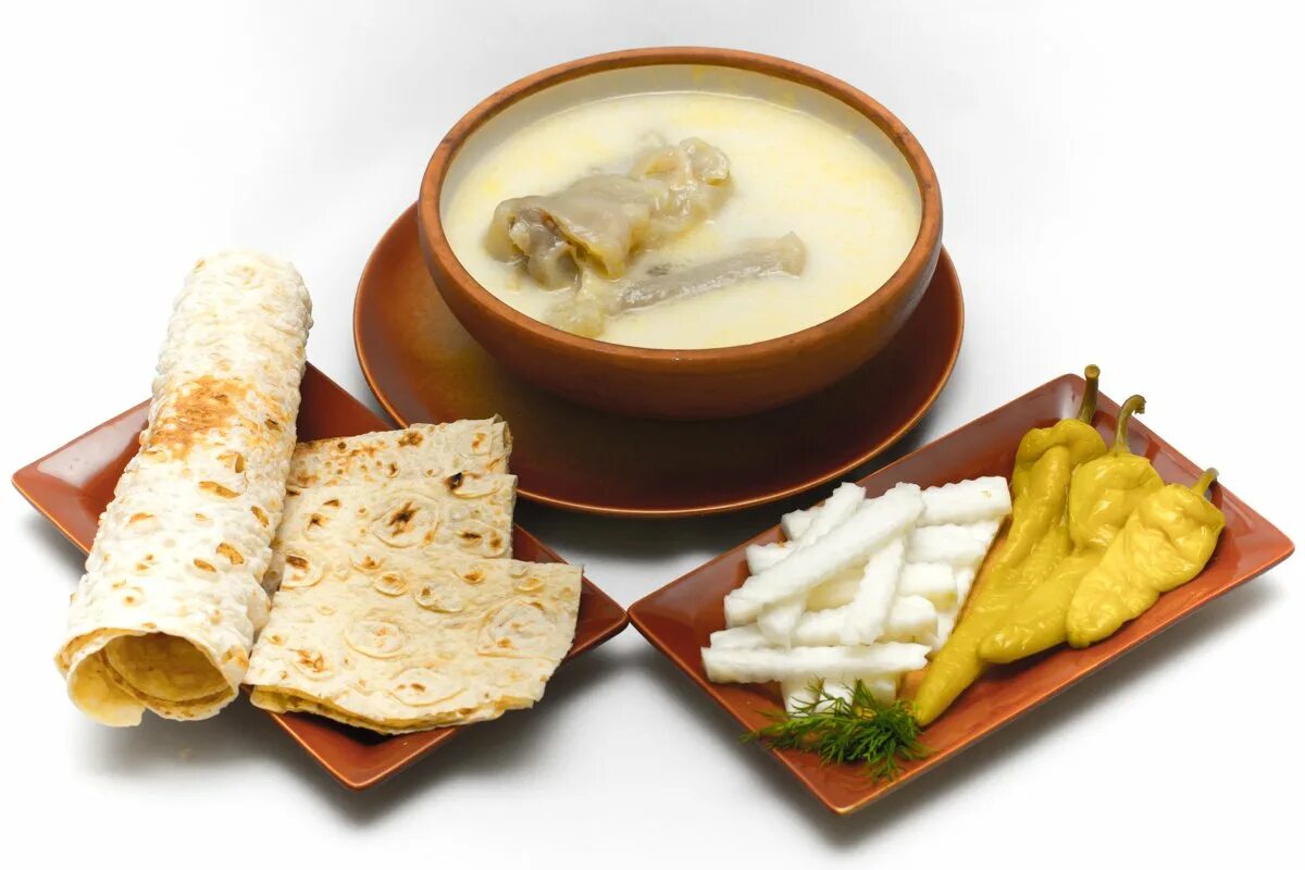 Грузинский суп хаш. Армянская кухня хаш. Армянский хаш. Хаш азербайджанский хаш азербайджанский. Грузинский суп хаш.