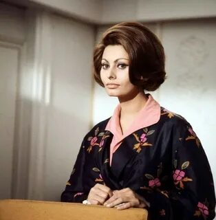 Графиня из гонконга 1967